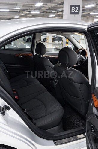 Mercedes E 200 2004, 294,815 km - 1.8 l - Sumqayıt