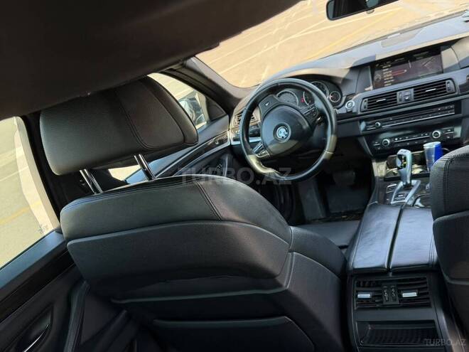 BMW 528 2013, 296,000 km - 2.0 l - Bakı