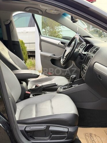 Volkswagen Jetta 2015, 268,920 km - 1.4 l - Bakı