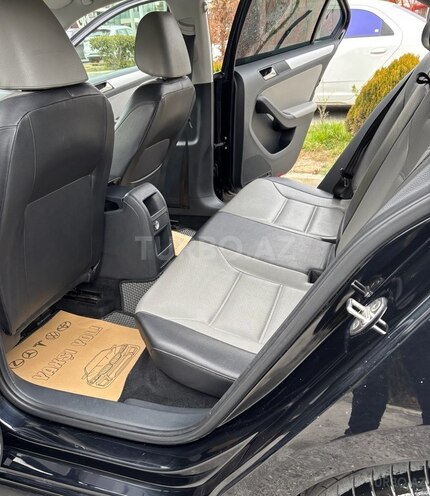 Volkswagen Jetta 2015, 268,920 km - 1.4 l - Bakı