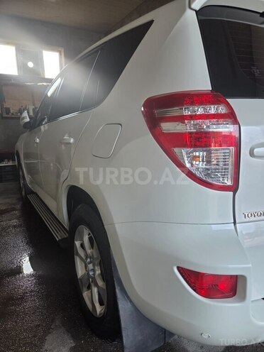 Toyota RAV4 2010, 156,553 km - 2.0 l - Quba