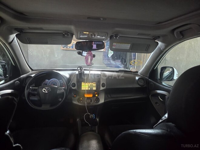 Toyota RAV4 2010, 156,553 km - 2.0 l - Quba