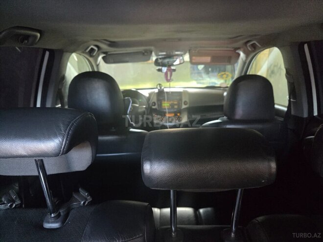 Toyota RAV4 2010, 156,553 km - 2.0 l - Quba