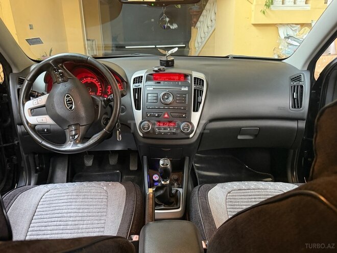 Kia  2010, 203,174 km - 1.6 l - Gəncə