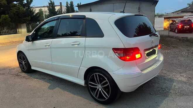 Mercedes B 170 2011, 178,000 km - 1.7 л - Sumqayıt
