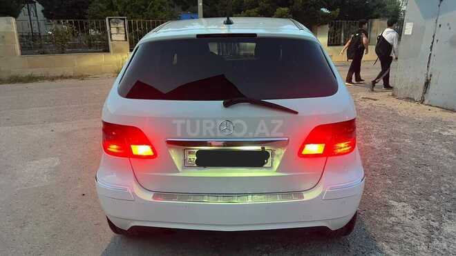 Mercedes B 170 2011, 178,000 km - 1.7 л - Sumqayıt