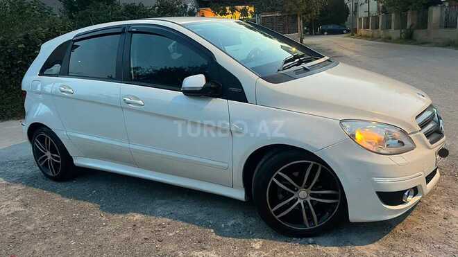 Mercedes B 170 2011, 178,000 km - 1.7 л - Sumqayıt