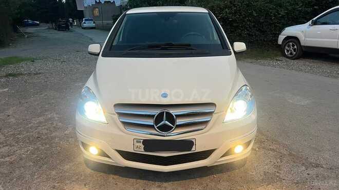Mercedes B 170 2011, 178,000 km - 1.7 л - Sumqayıt