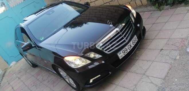 Mercedes E 250 2009, 350,000 km - 2.1 l - Bakı