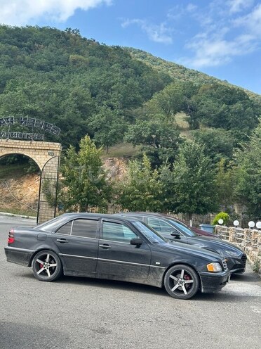 Mercedes C 240 1998, 355,410 km - 2.4 л - Bakı