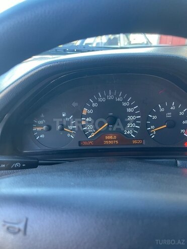 Mercedes E 240 1998, 360,000 km - 2.4 l - Şəmkir