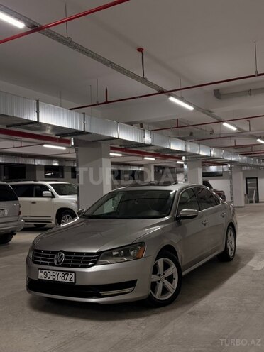 Volkswagen Passat 2012, 204,967 km - 2.5 l - Sumqayıt
