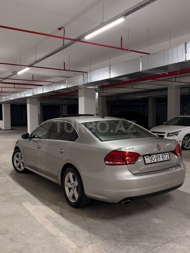 Volkswagen Passat 2012, 204,967 km - 2.5 l - Sumqayıt