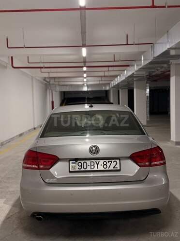 Volkswagen Passat 2012, 204,967 km - 2.5 l - Sumqayıt
