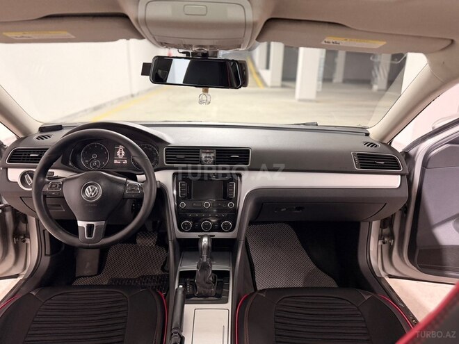 Volkswagen Passat 2012, 204,967 km - 2.5 l - Sumqayıt