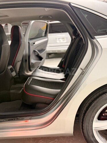 Volkswagen Passat 2012, 204,967 km - 2.5 l - Sumqayıt