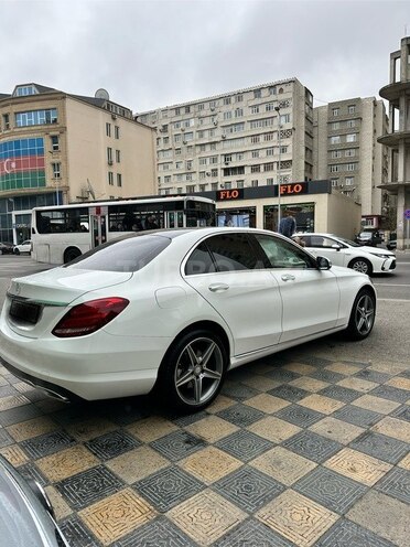 Mercedes C 300 2016, 141,200 km - 2.0 l - Bakı