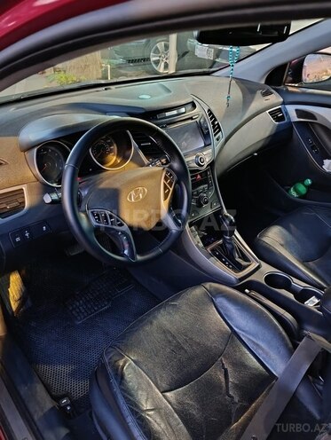 Hyundai Elantra 2015, 170,000 km - 1.8 л - Gəncə