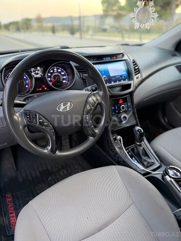 Hyundai Elantra 2014, 210,000 km - 1.8 л - Bakı