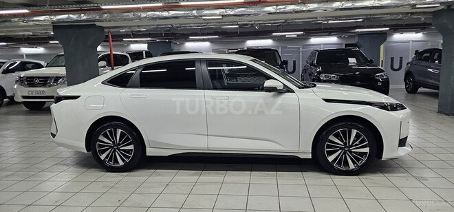 Changan  2024, 67,000 km - 1.5 l - Bakı