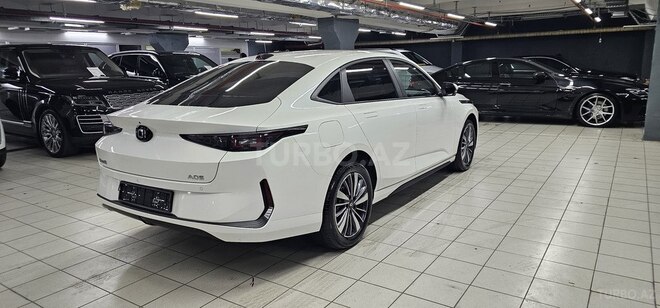 Changan  2024, 67,000 km - 1.5 l - Bakı