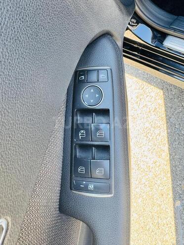 Mercedes E 250 2010, 188,885 km - 1.8 l - Sumqayıt