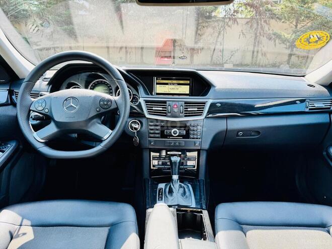 Mercedes E 250 2010, 188,885 km - 1.8 l - Sumqayıt