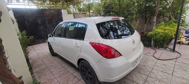 Nissan Tiida 2008, 284,315 km - 1.6 л - Bakı