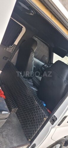 Nissan Urvan 2007, 359,800 km - 3.0 l - Bakı