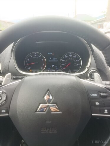 Mitsubishi Eclipse Cross 2019, 98,000 km - 1.5 л - Qax