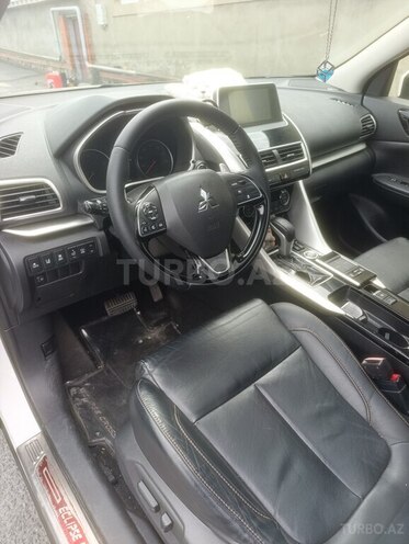 Mitsubishi Eclipse Cross 2019, 98,000 km - 1.5 л - Qax