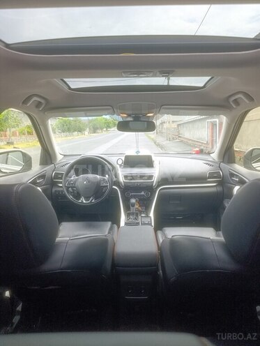 Mitsubishi Eclipse Cross 2019, 98,000 km - 1.5 л - Qax