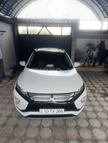 Mitsubishi Eclipse Cross 2019, 98,000 km - 1.5 л - Qax