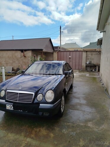 Mercedes E 200 1998, 322,000 km - 2.0 l - Xaçmaz