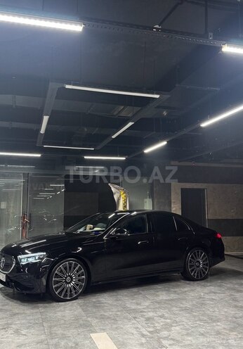 Mercedes E 300 2024, 43,000 km - 2.0 л - Bakı