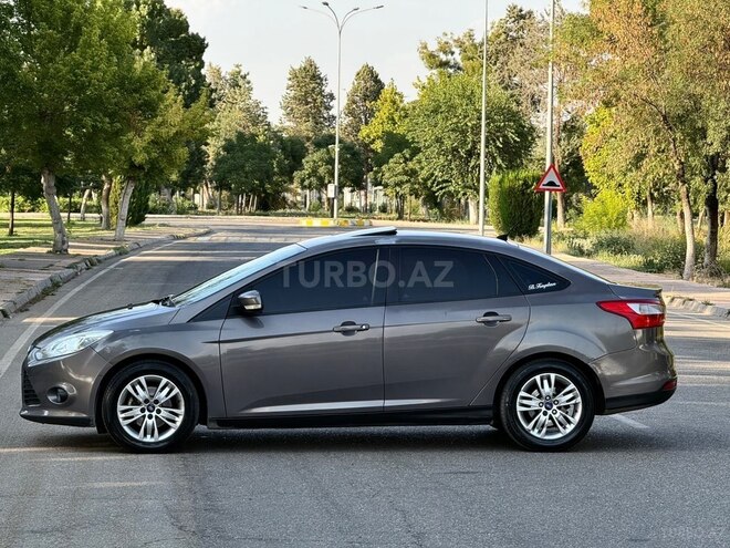 Ford Focus 2012, 218,500 km - 1.6 l - Naxçıvan