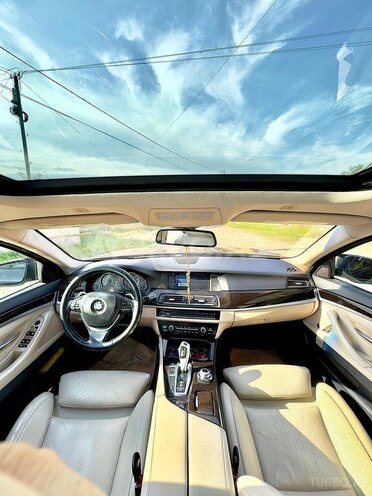 BMW 528 2012, 218,000 km - 2.0 л - Bakı