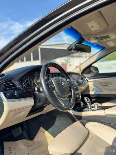 BMW 528 2012, 218,000 km - 2.0 л - Bakı