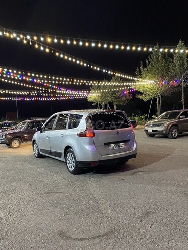 Renault Grand Scenic 2009, 362,791 km - 1.5 l - Tovuz