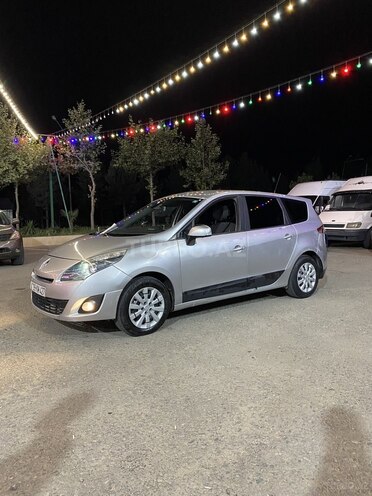 Renault Grand Scenic 2009, 362,791 km - 1.5 l - Tovuz