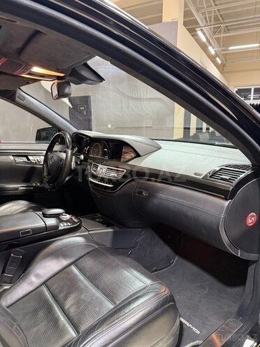 Mercedes S 63 AMG 2009, 87,077 km - 6.2 l - Sumqayıt