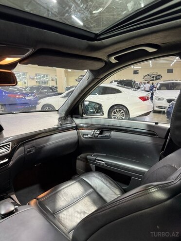 Mercedes S 63 AMG 2009, 87,077 km - 6.2 l - Sumqayıt