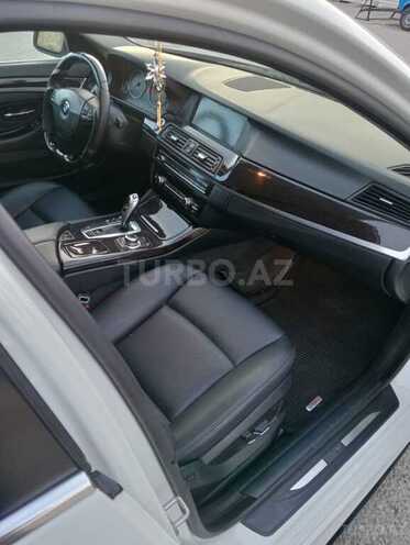 BMW 528 2012, 300,000 km - 2.0 l - Bakı
