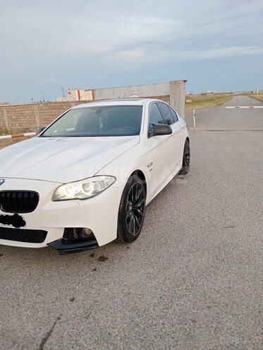 BMW 528 2012, 300,000 km - 2.0 l - Bakı