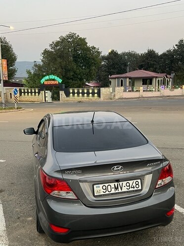 Hyundai Accent 2011, 330,000 km - 1.6 l - Bakı