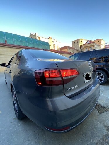 Volkswagen Jetta 2017, 161,000 km - 1.4 l - Bakı