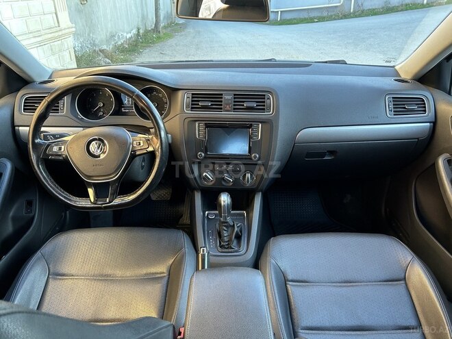 Volkswagen Jetta 2017, 161,000 km - 1.4 l - Bakı