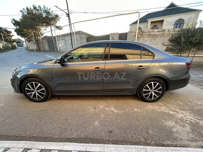 Volkswagen Jetta 2017, 161,000 km - 1.4 l - Bakı