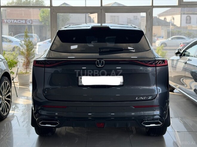 Changan  2025, 18,000 km - 1.5 л - Bakı