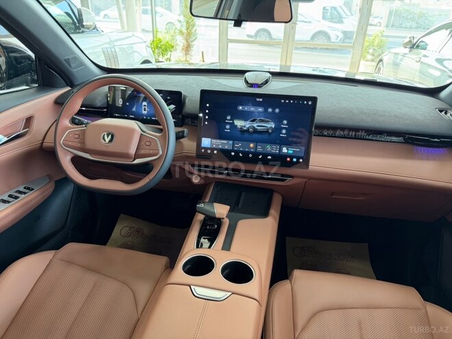 Changan  2025, 18,000 km - 1.5 л - Bakı